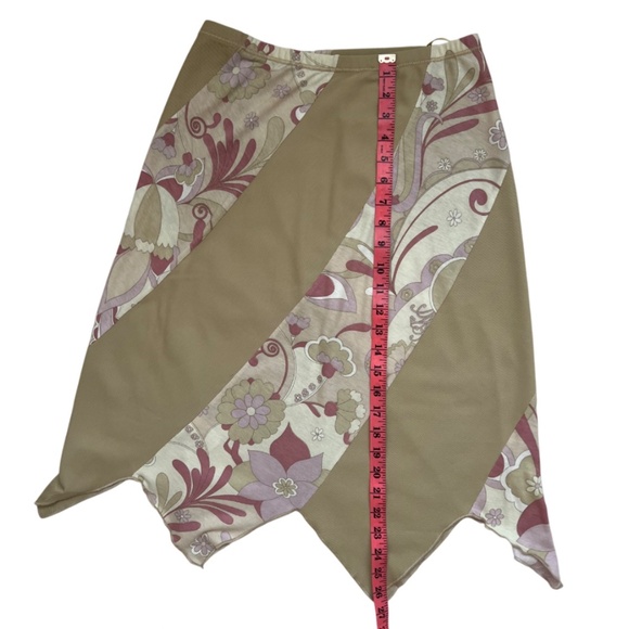 Women's floral print two-piece suit: short sleeve top & asymmetrical skirt - Picture 5 of 6